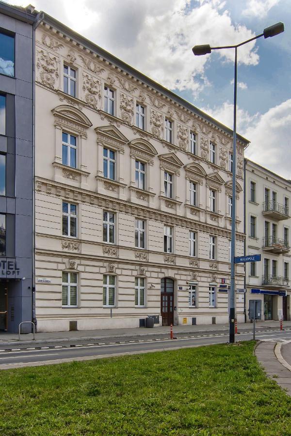 Apartament Bialy Z Jacuzzi Cracóvia Exterior foto